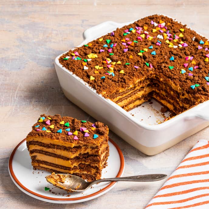 Chocotorta (NoBake Chocolate Cookie and Dulce de Leche Layer Cake